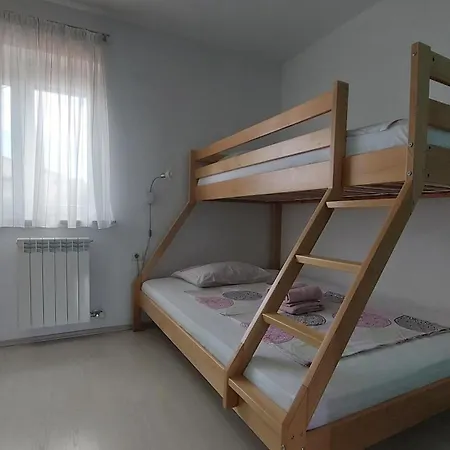דירה Apartma Olea Sared איזולה