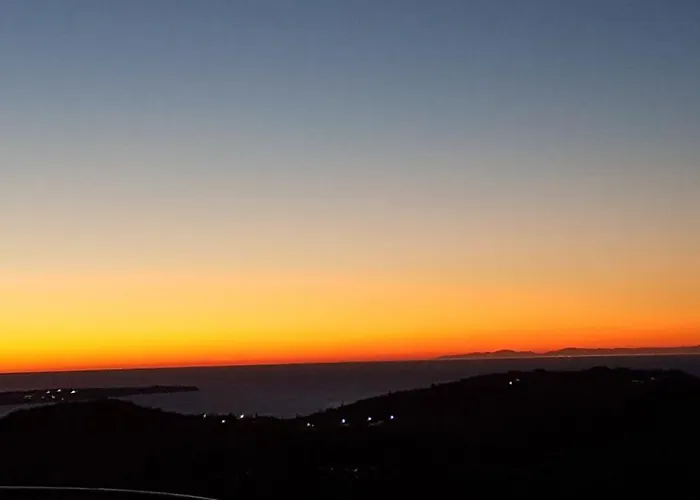 アパート Apartma Olea Sared イゾラ