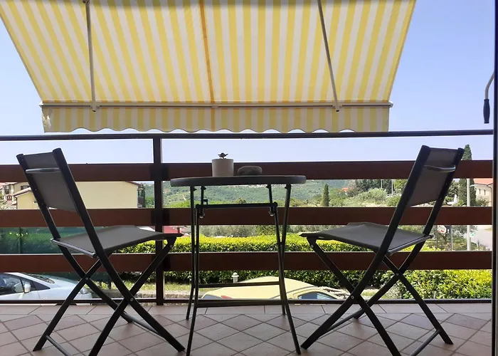 アパート Apartma Olea Sared イゾラ